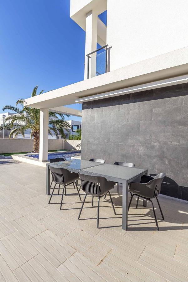Casa Bos Dolpfin Wellness Luxury Entire Villa Pool & Jacuzzi Gran Alacant Near Beach Puerto Marino Exterior photo